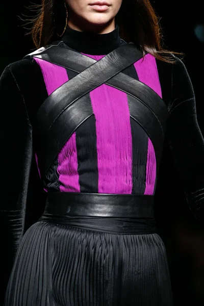 Look 123